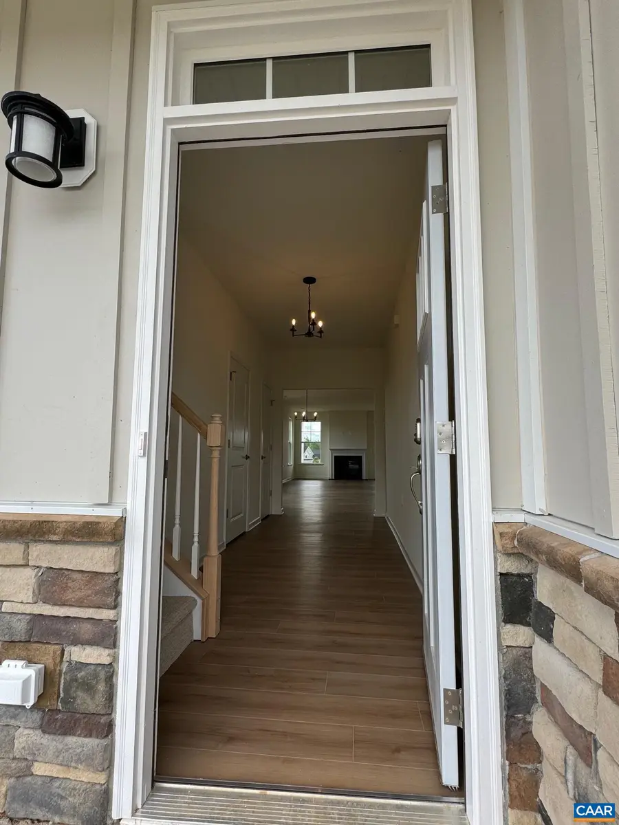 233 Winterberry Dr, Zion Crossroads, VA 22942 - Image #3