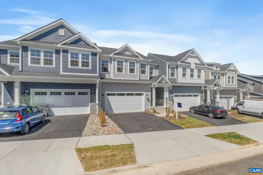 203 Marcella St, Charlottesville, VA 22911 - Image #2