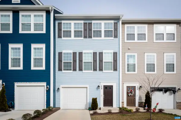 104 Mapleshire Ct, Waynesboro, VA 22980