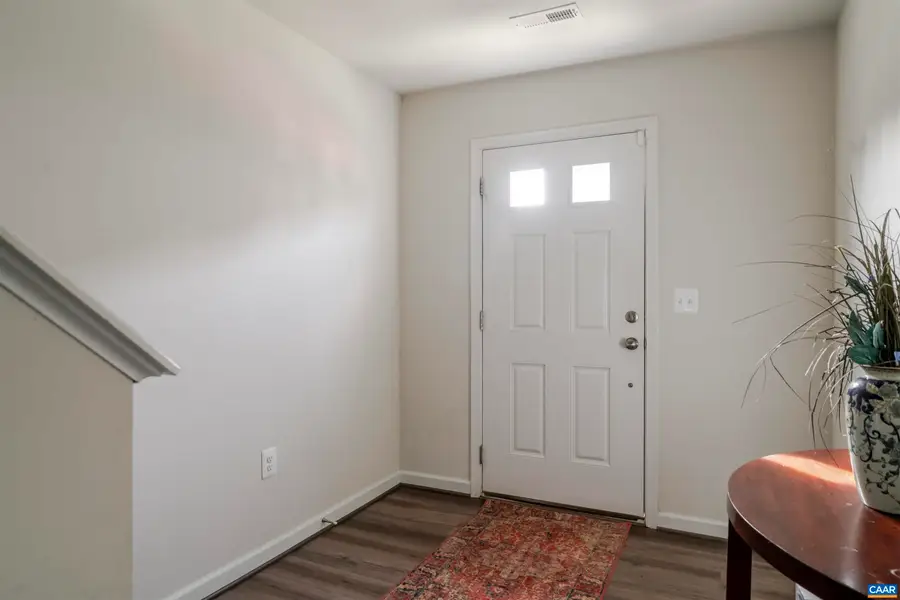 104 Mapleshire Ct, Waynesboro, VA 22980 - Image #3