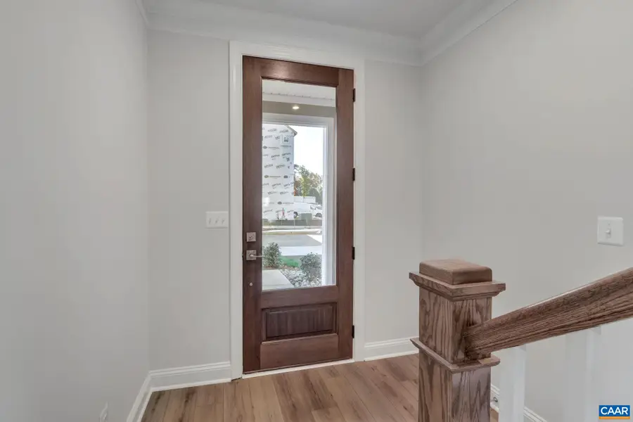 286 Gibraltar Dr, Waynesboro, VA 22980 - Image #2