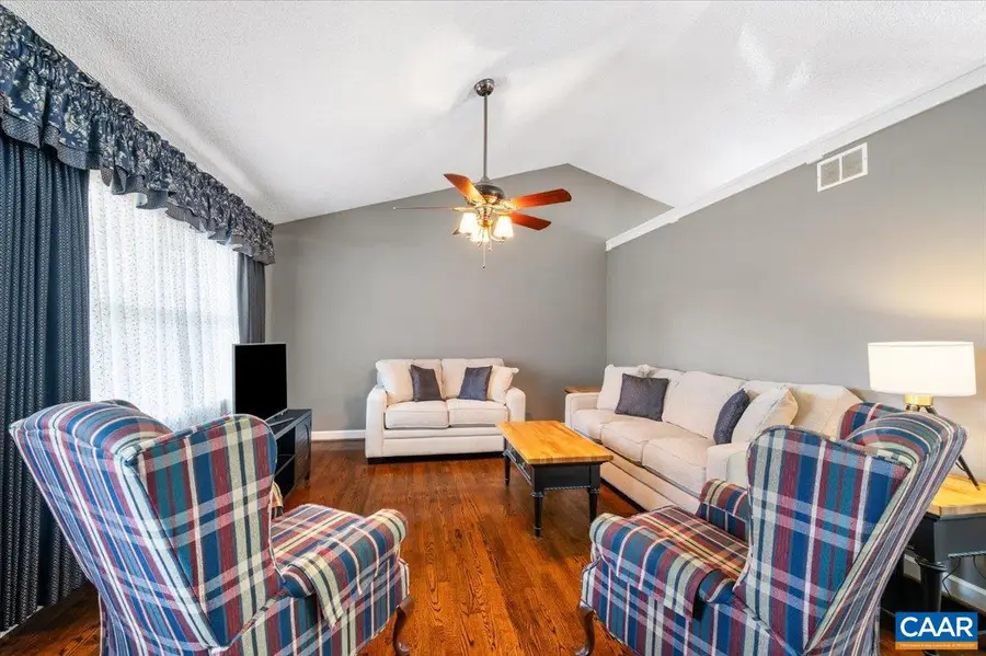 716 Preddy Creek Rd, Barboursville, VA 22923 - Image #3