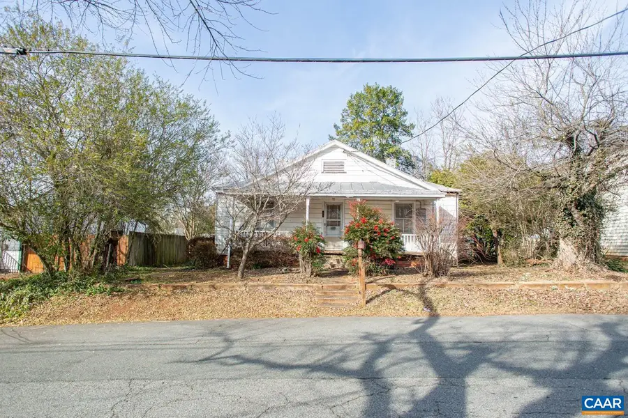 611 Rives St, Charlottesville, VA 22902 - Image #2