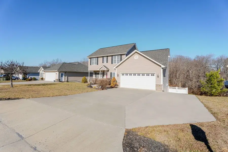 1428 Mandolin Ave, Grottoes, VA 24441 - #2