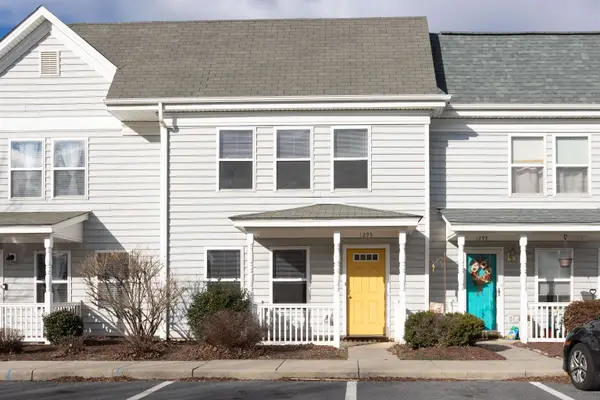 1295 Old Richmond Cir, Harrisonburg, VA 22802