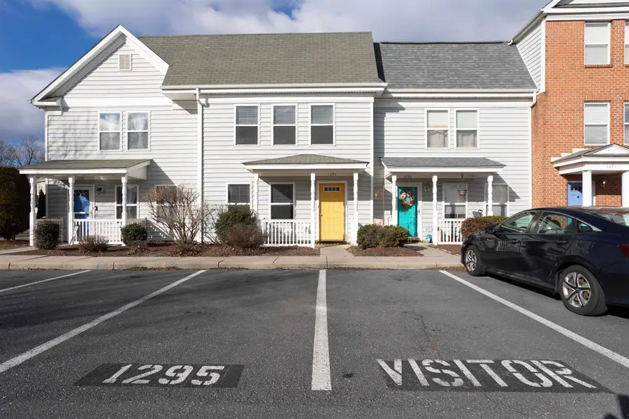 1295 Old Richmond Cir, Harrisonburg, VA 22802 - Image #2