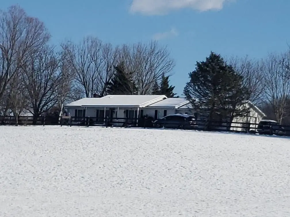 4083 Rockfish Rd, Grottoes, VA 24441 - #1