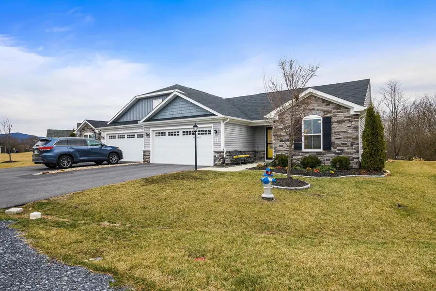 13 South Peak Dr, McGaheysville, VA 22840 - #3