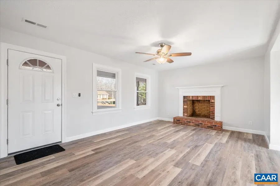 241 Fairlane Dr, Stanardsville, VA 22973 - #2