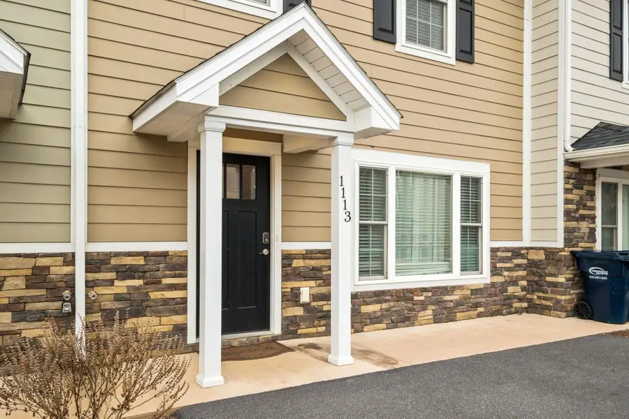 1113 Harvest Ct, Massanetta Springs, VA 22801 - #2