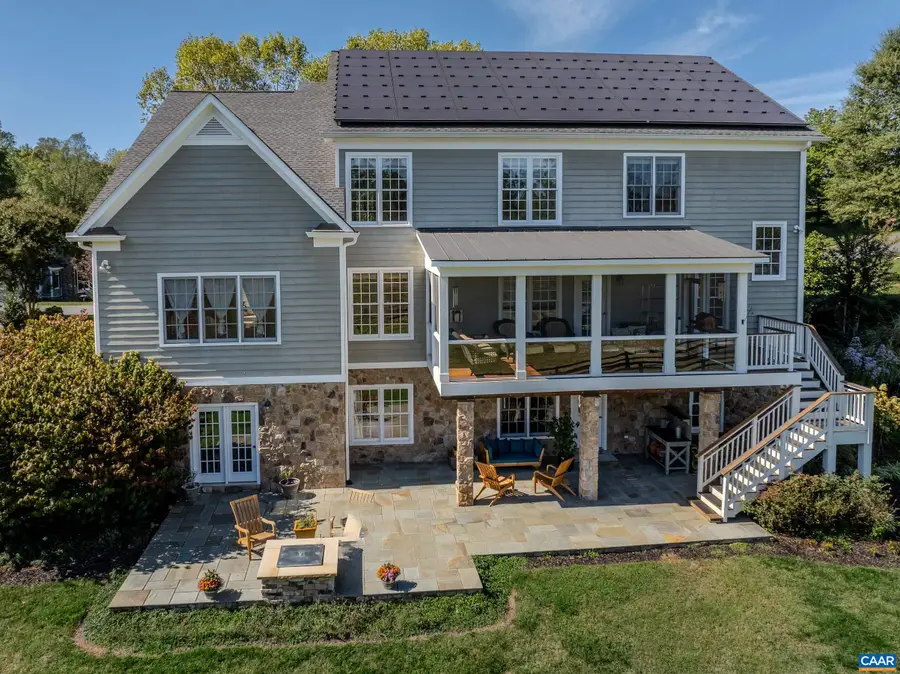 1126 Cambridge Hill Ln, Keswick, VA 22947 - #3