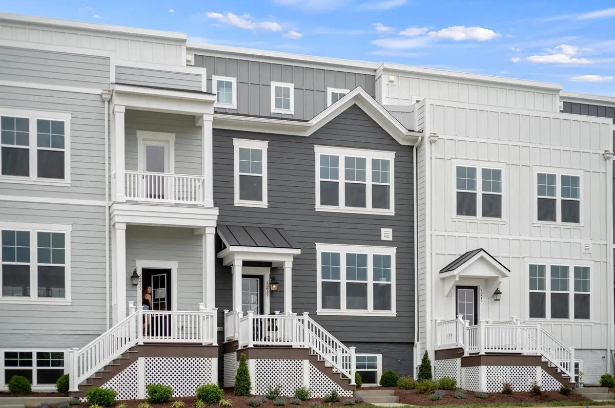 3221 Preston Shore Dr, Massanetta Springs, VA 22801 - #1