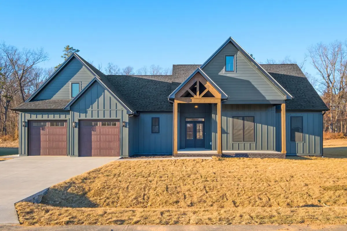 10225 Dalmatian Dr, McGaheysville, VA 22840 - #1