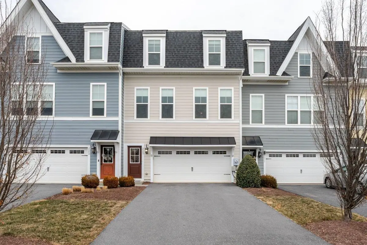 3207 Charleston Blvd, Massanetta Springs, VA 22801 - #1