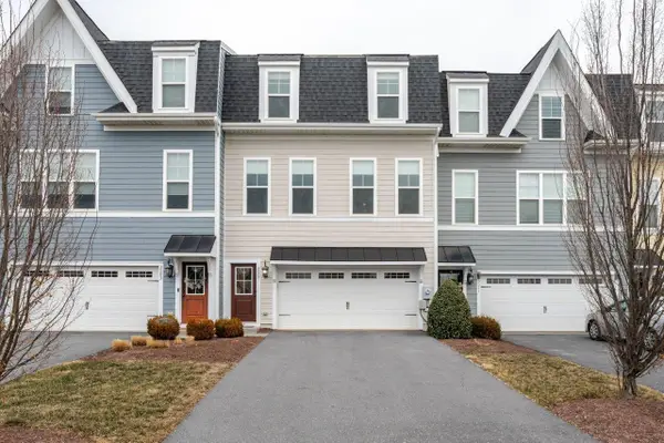 3207 Charleston Blvd, Rockingham, VA 22801