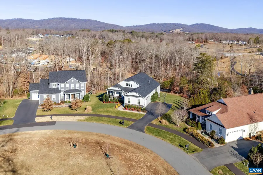 2744 Lockerbie Ln, Keswick, VA 22947 - #2