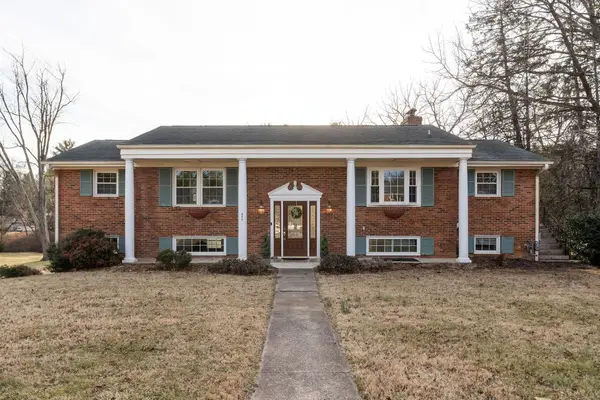 966 Northgate Ave, Waynesboro, VA 22980