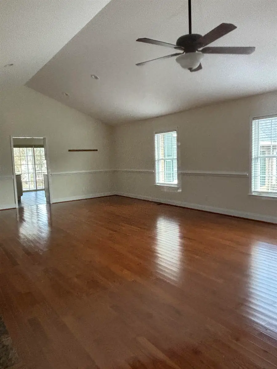 32 Jenna Ln, Fishersville, VA 22939 - Image #3