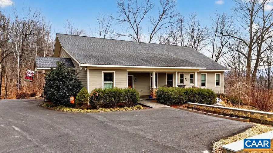 519 Foothills Dr, Nellysford, VA 22958 - #2