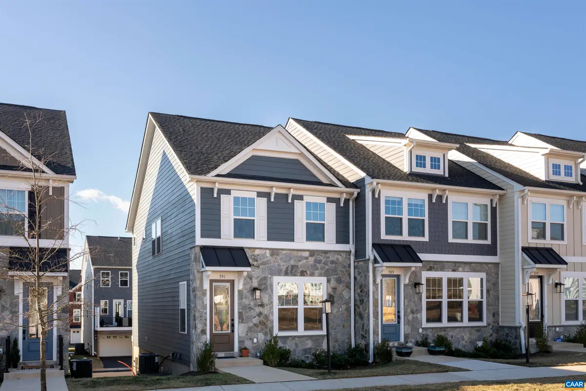 791 Park Ridge Dr, Crozet, VA 22932 - #1