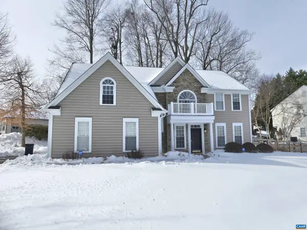 1230 Dunlora Dr, Charlottesville, VA 22901