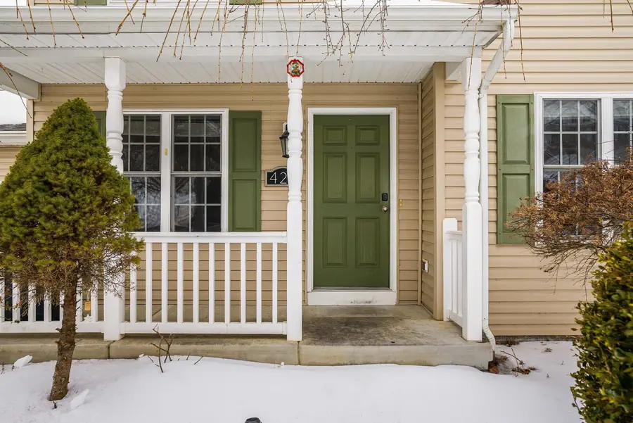 425 Campbell St, Staunton, VA 24401 - #3