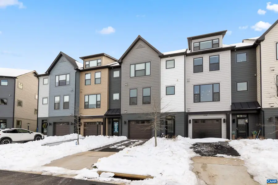 2240 Fowler Cir, Charlottesville, VA 22901 - #2