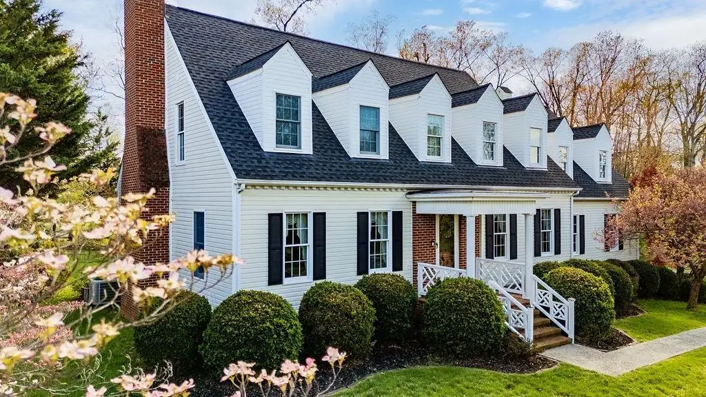 100 Buckingham Pl, Waynesboro, VA 22980 - #1