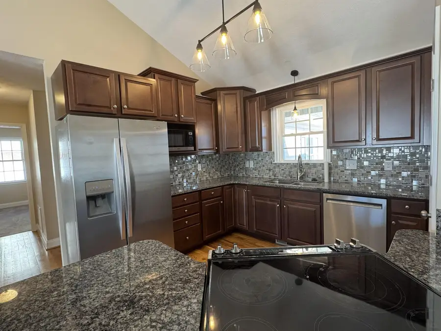 32 Riverhead Dr, Staunton, VA 24401 - #3