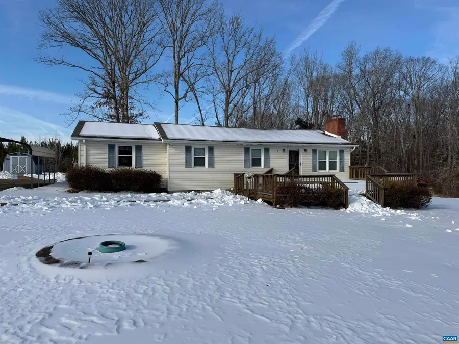 291 Arrow Head Ln, Palmyra, VA 22960 - #2