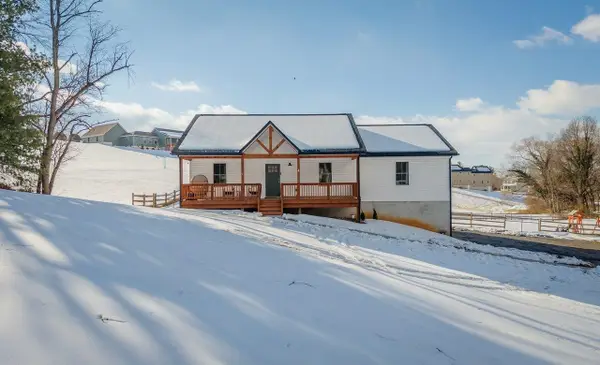 124 Belvedere St, Timberville, VA 22853