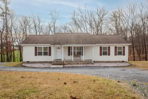 7583 Ford View Rd, Weyers Cave, VA 24486