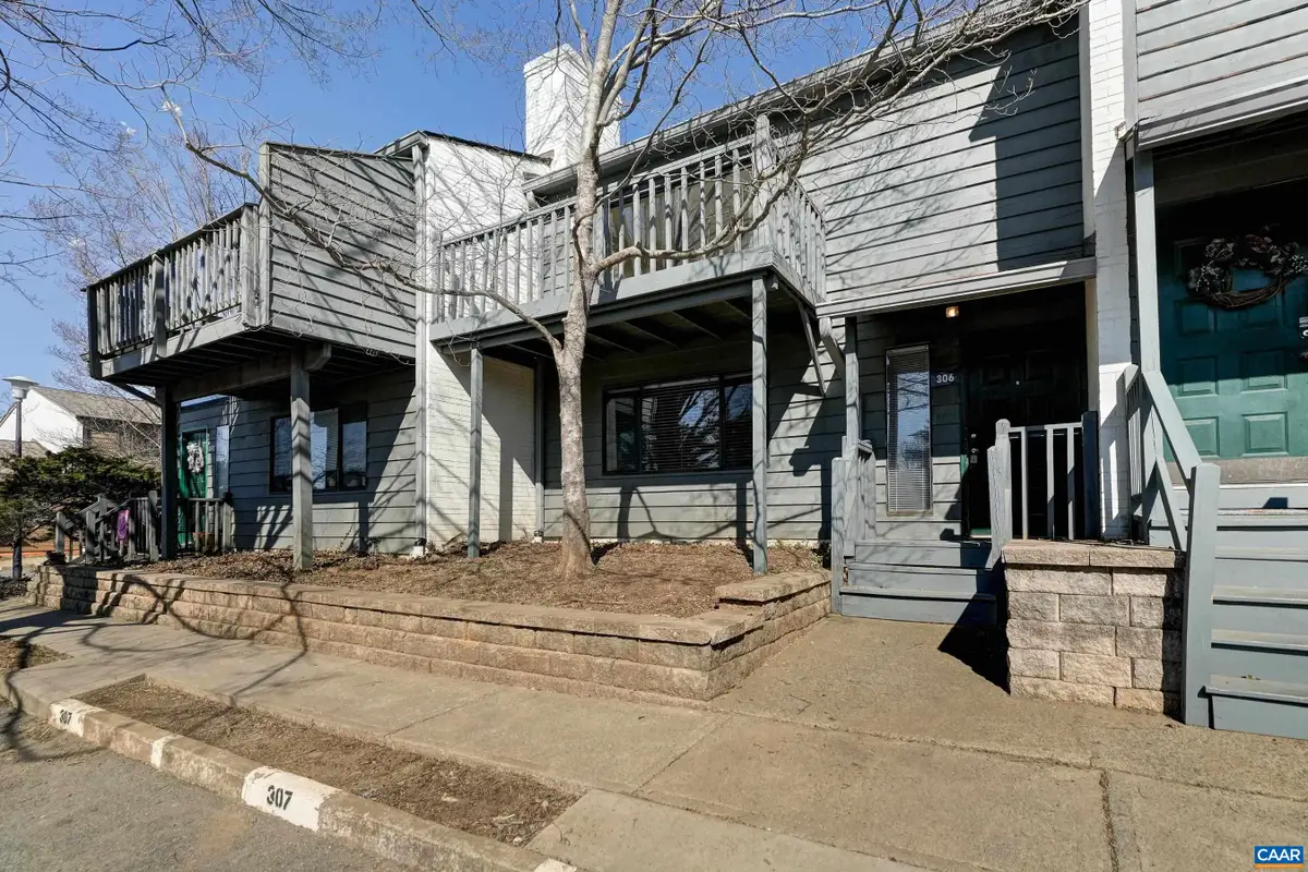 306 Harvest Dr, Charlottesville, VA 22903 - #1