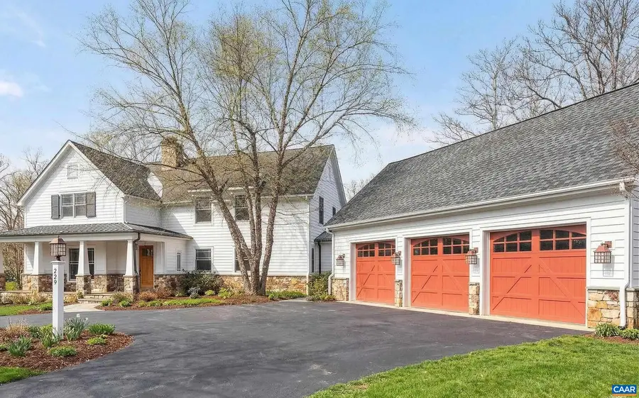 3135 Rocks Farm Ct, Charlottesville, VA 22903 - #2