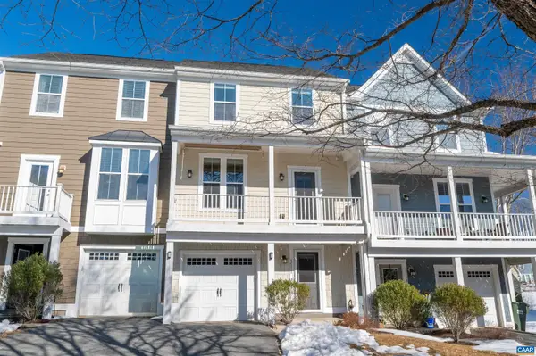 1511 Wickham Pond Dr, Charlottesville, VA 22901