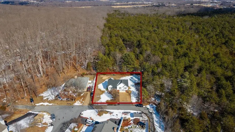 104 Persimmon St S, Elkton, VA 22827 - #2