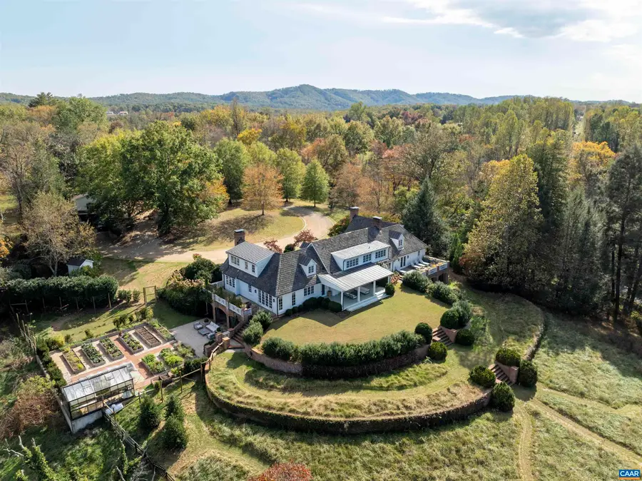 651 Ivy Depot Rd, Charlottesville, VA 22903 - #3