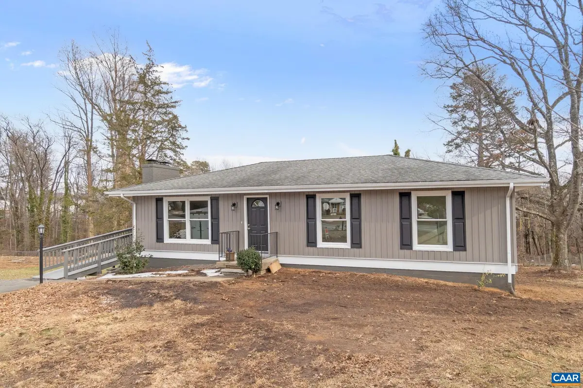 115 Deerwood Dr, Charlottesville, VA 22911 - #1