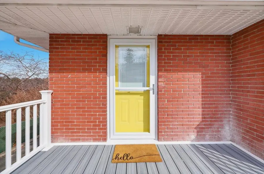 11 Partlow St, Staunton, VA 24401 - #2