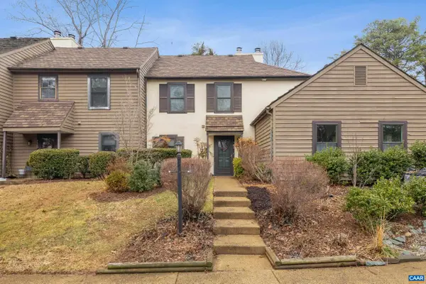 722 Exton Ct, Charlottesville, VA 22901