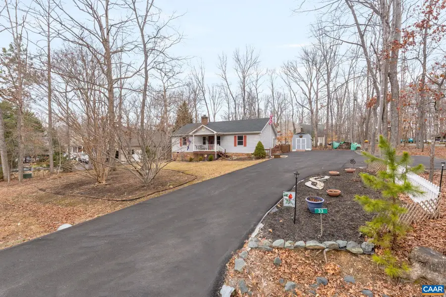 33 Colonial Rd, Palmyra, VA 22963 - #3