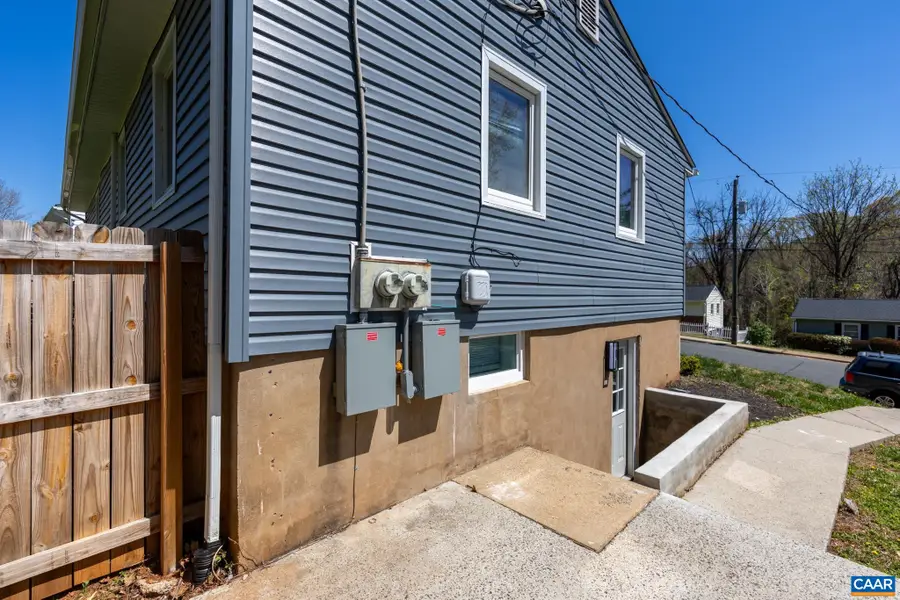 1642 Meridian St, Charlottesville, VA 22902 - #2