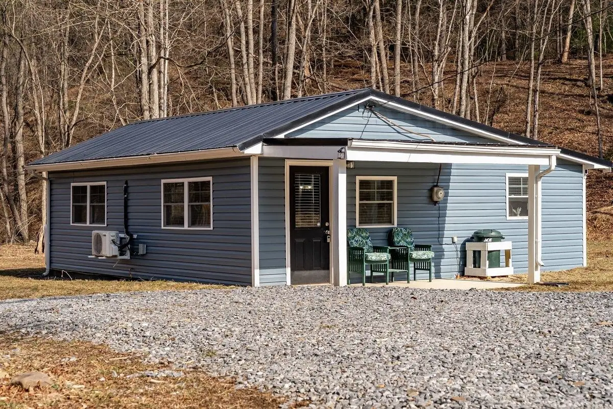 29 Shenandoah Mountain Rd, Sugar Grove, WV 26815 - #1