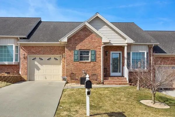 294 Ridgewood Ave, Broadway, VA 22815