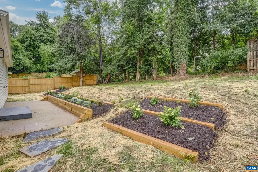 1623 Mason Ln, Charlottesville, VA 22903 - #3