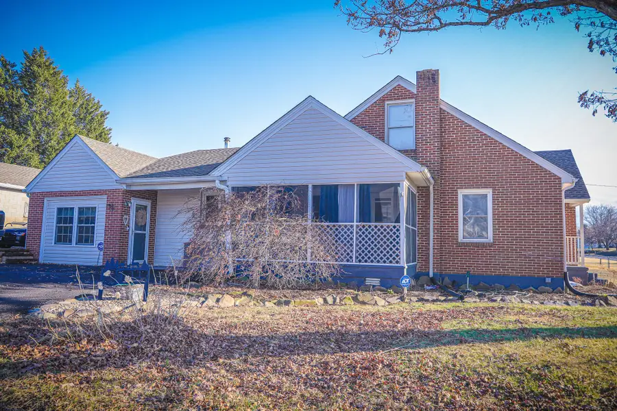 11 Two Wood Ln, Staunton, VA 24401 - #2