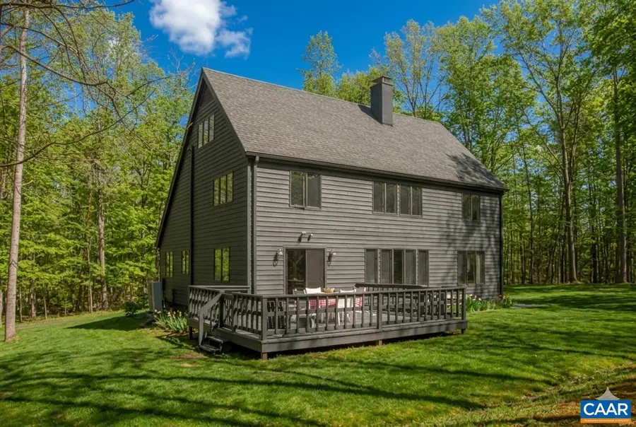 5875 Burnett Ln, Advance Mills, VA 22968 - #2