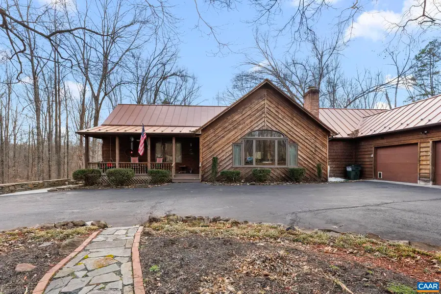 669 James River Rd, Scottsville, VA 24590 - #3