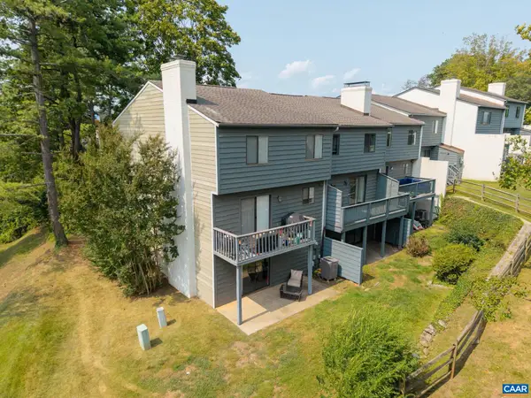 320 Harvest Dr, Charlottesville, VA 22903