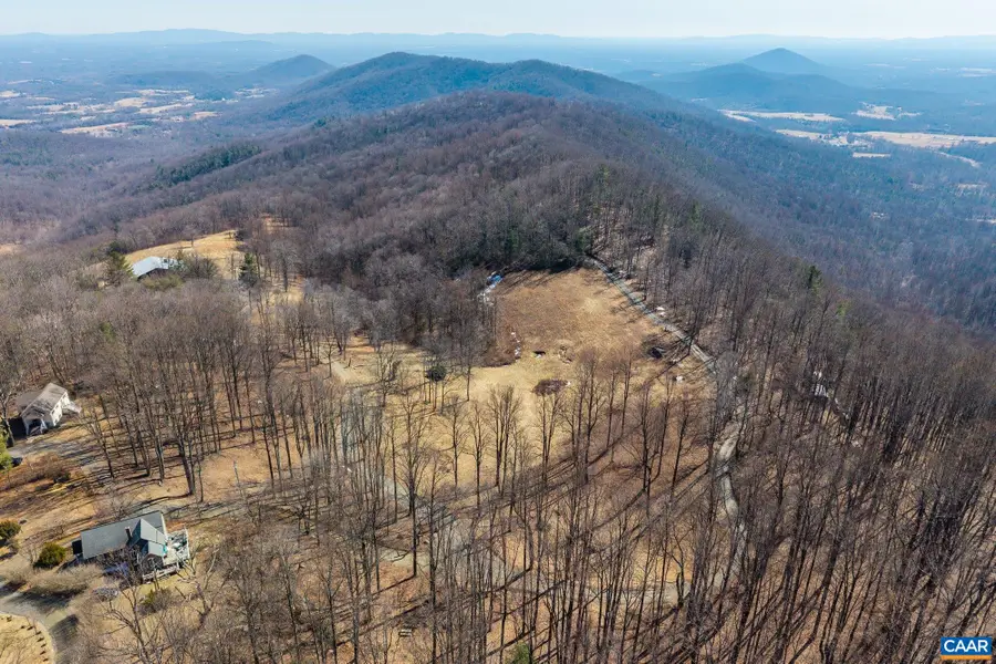 1376C Wyatt Mountain Rd, Dyke, VA 22935 - #2
